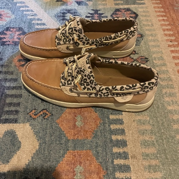 Sperry’s - Picture 2 of 4
